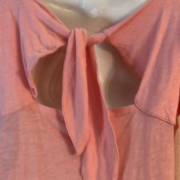 J Crew top Size M 100% cotton tied open back peachy pink side slits lightweight - Picture 3 of 7